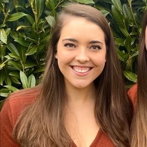 Meet your Posher, Erin